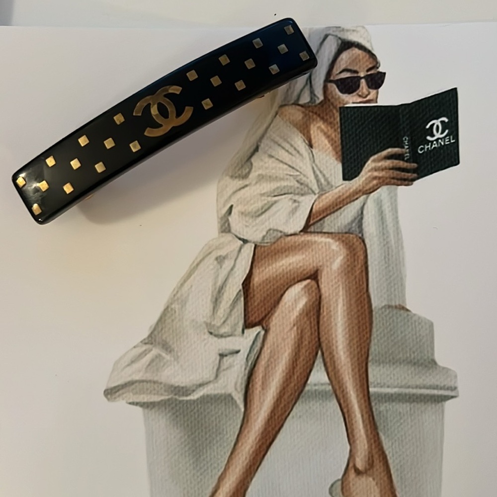 Chanel Black Hair Clip with Gold Chanel Logo and gold Accents - Picture 5 of 9